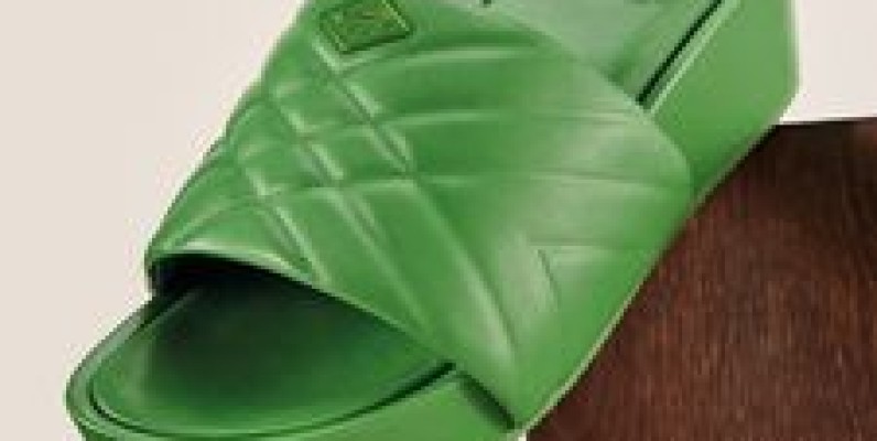 Dune London! FLAT 50% off on Limited styles 4 