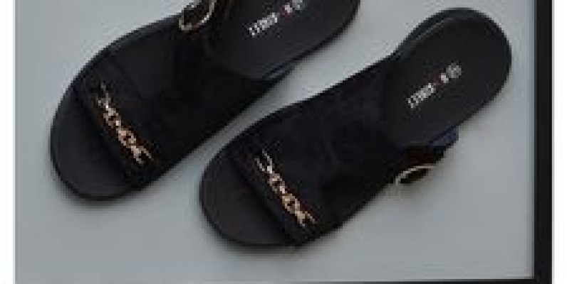 HiStreet! Flat 50% off 4 