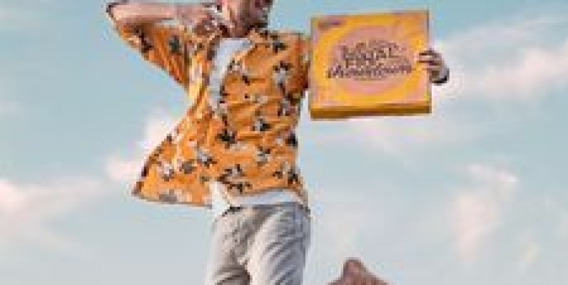 Broadway Pizza! Azadi Deal For Rs.1899/- 4 