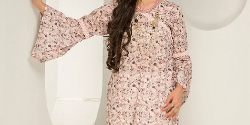 Sitara Studio Azadi Sale! Upto 30% off 4 