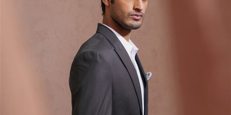 Edenrobe! FLAT 20% off on Allure Khaddar & Viscose 4 