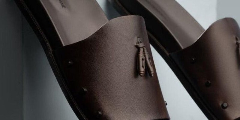 LOGO Shoes 12.12 Sale Flat 40% Off 4 