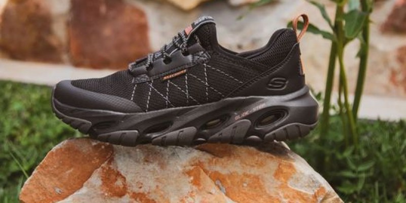 Skechers End Of Year Sale Flat 15% & 30% Off 4 