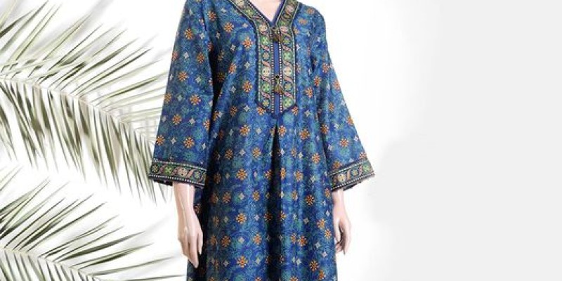 SAYA Pakistan Day Sale! Flat 33% off 4 