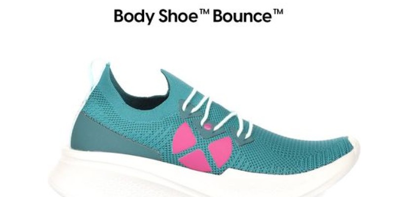 Hush Puppies Pakistan Day Sale! Flat 25% off 4 