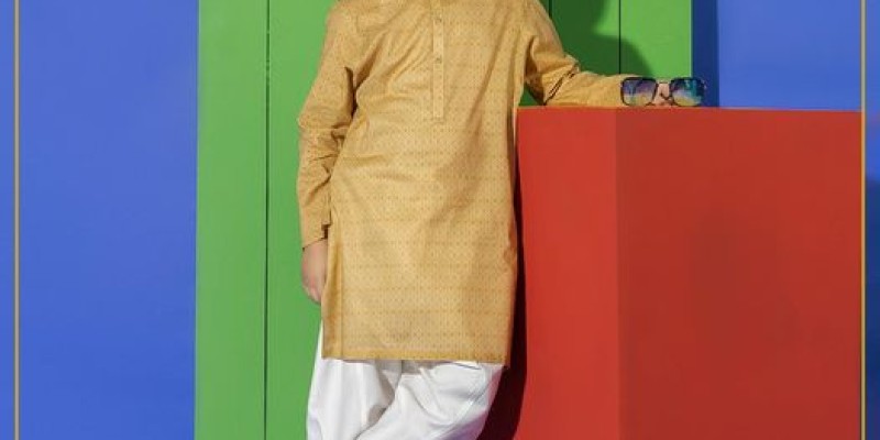 MTJ - Tariq Jamil Summer Sale! Flat 25% & Flat 50% off 4 