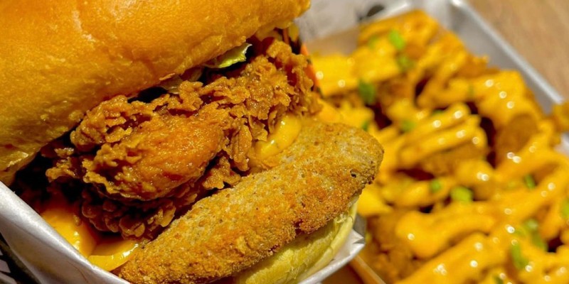 Clucky's Solo Deal 3 For Rs.999/- 4 