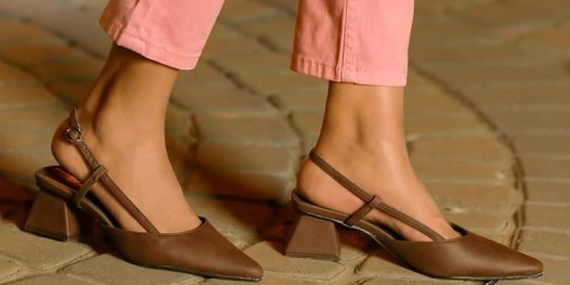 Winter Clearance Sale at Stylo! Starting January 13th, 2022, you can save up to 51% on your favourite items 5 