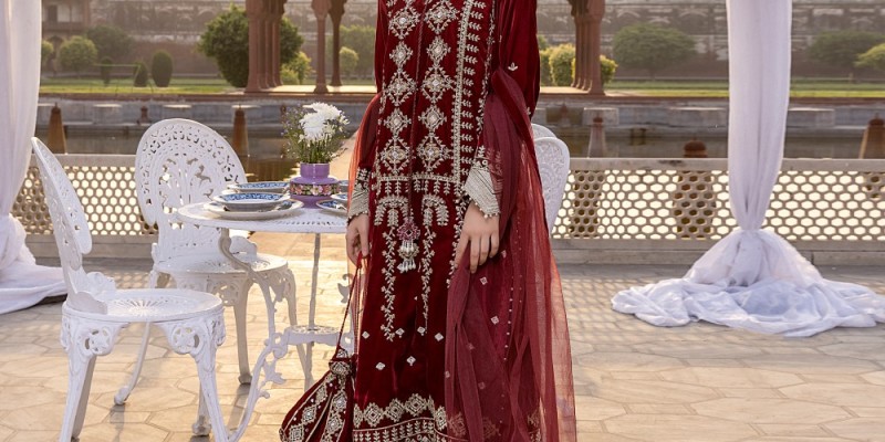 So, Kamal is having a season-ending sale! 50% discount on everything 6 