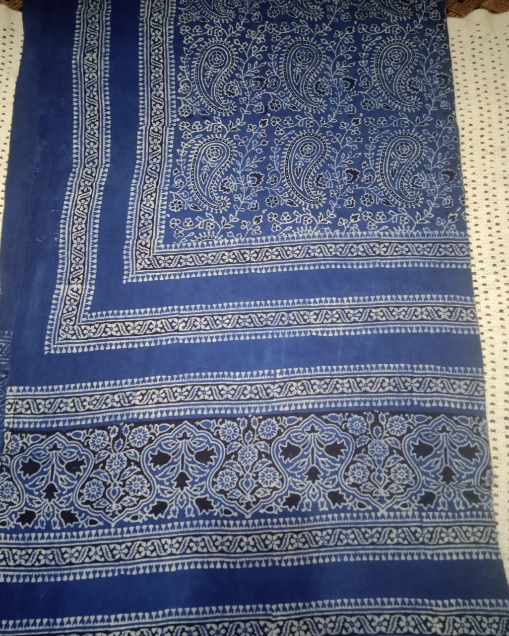 Rs 3000 natural dye suit for fashion & beauty - clothes - clothes for women